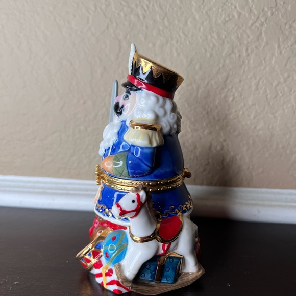 Vintage Porcelain Nutcracker Hinged Keepsake / Christmas Box, Traditions Accents - Picture 3 of 8